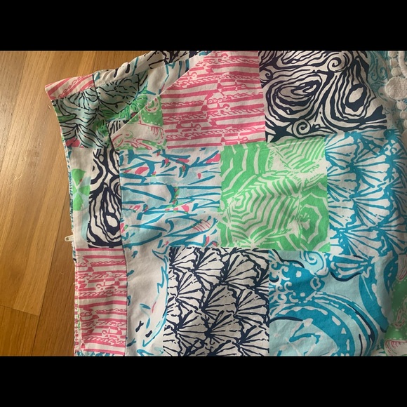 Lilly Pulitzer skirt size 4 - smoke free home - Picture 2 of 4